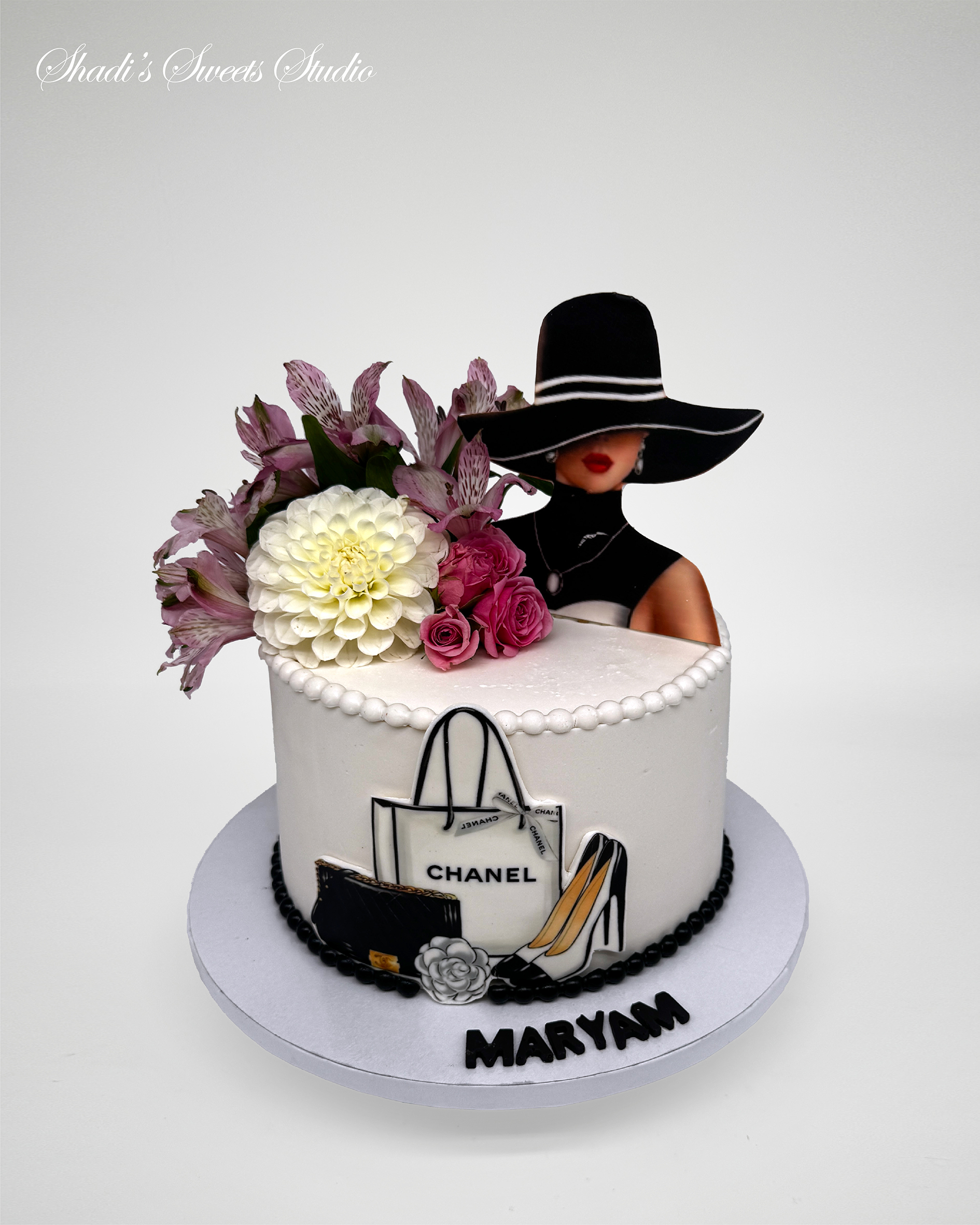 cake INSTAGRAM Layout3